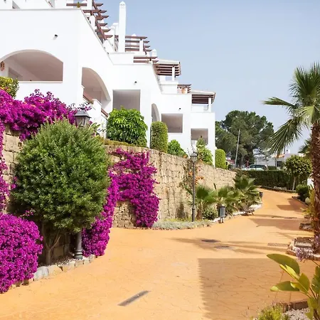 Holiday home Aloha Royal, Calle Auriga, 29660 Marbella, Malaga, Spain *