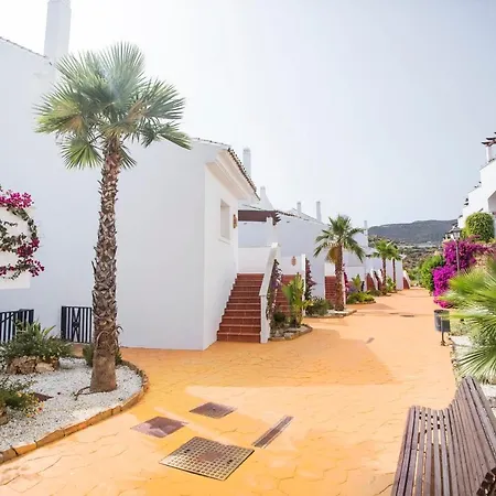 Сasa de vacaciones Aloha Royal, Calle Auriga, 29660 Marbella, Málaga, Spain